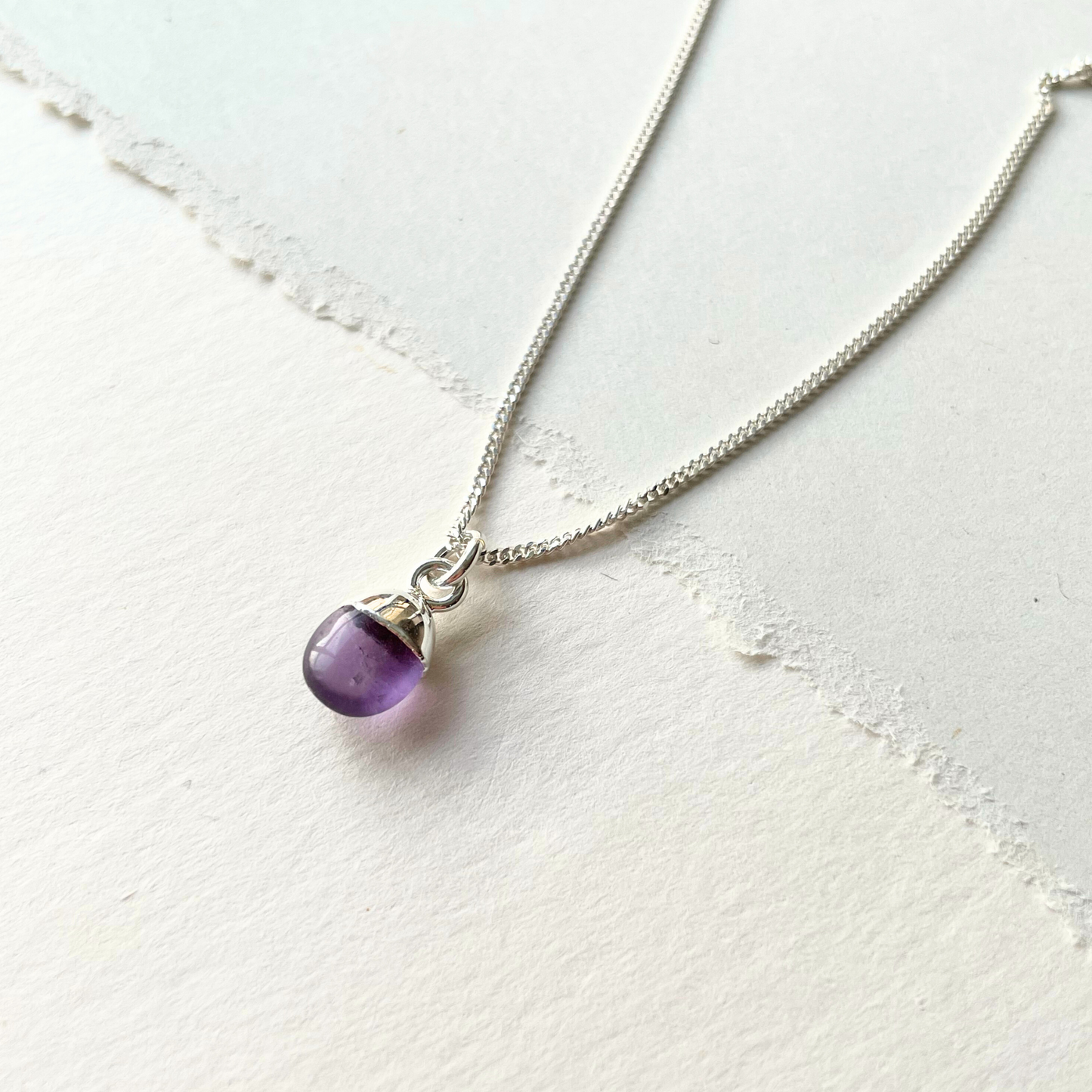 Amethyst Tiny Tumbled Necklace | Calming (Silver)