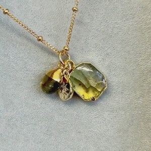 
            
                Load and play video in Gallery viewer, Labradorite Gem Slice Triple Necklace | Adventure (Gold Plated or Silver)
            
        