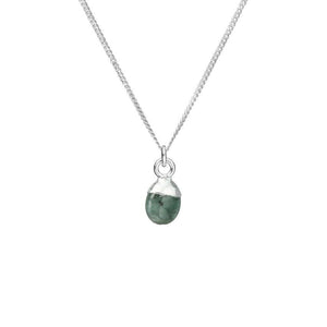 
            
                Load image into Gallery viewer, Tiny Tumbled Gemstone Necklace - Silver - MAY, Emerald - Decadorn
            
        