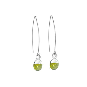 
            
                Load image into Gallery viewer, Tiny Tumbled Gemstone Dropper Earrings - Silver - AUGUST, Peridot - Decadorn
            
        