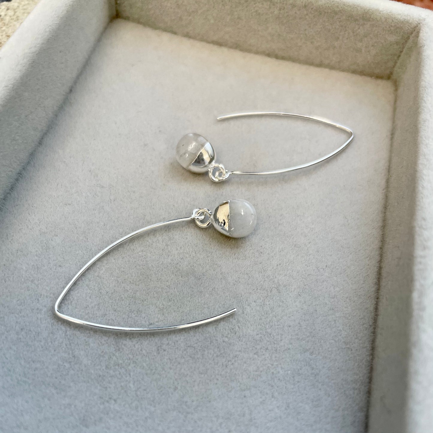 June Birthstone | Moonstone Tiny Tumbled Dropper Earrings (Silver)