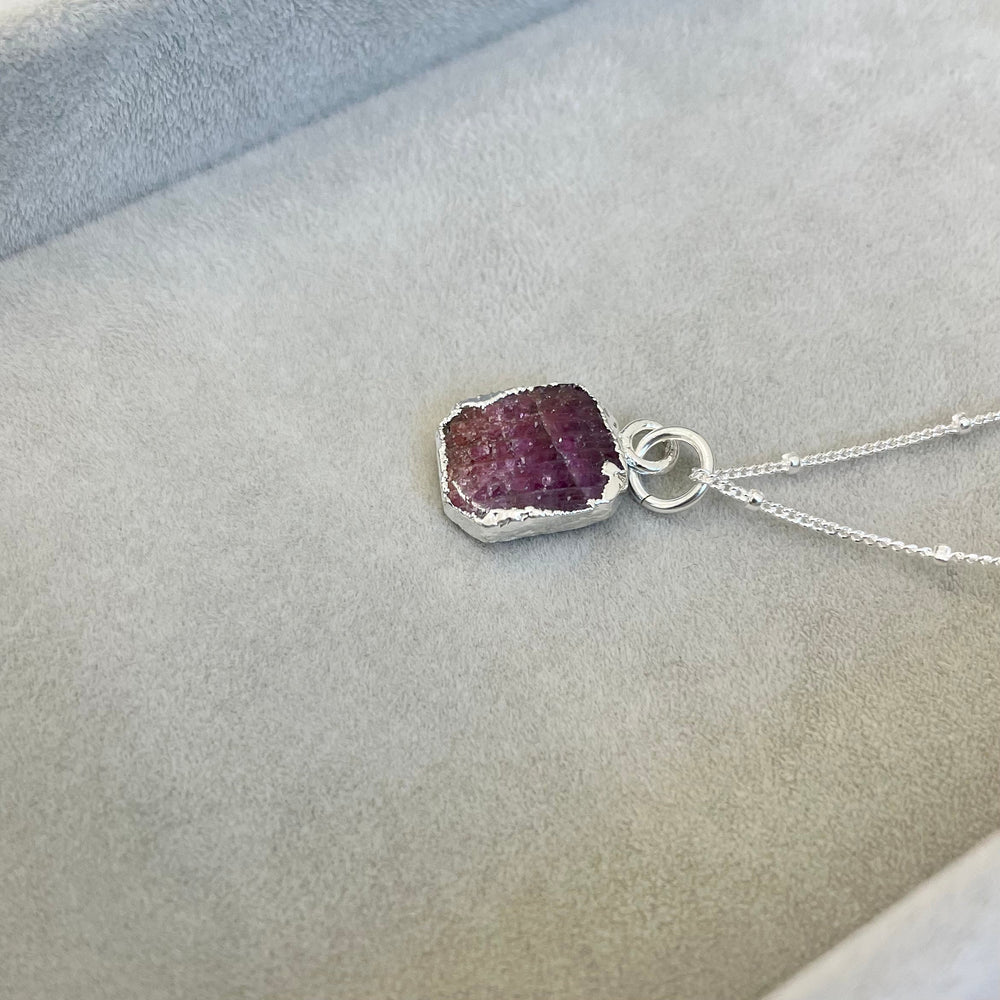 Ruby Gem Slice Necklace | Energy (Silver)