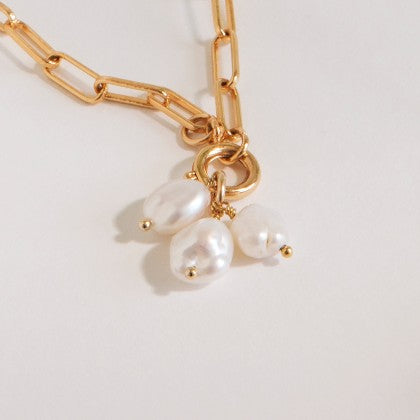 Triple Pearl Chunky Chain Necklace | Calm (Gold)