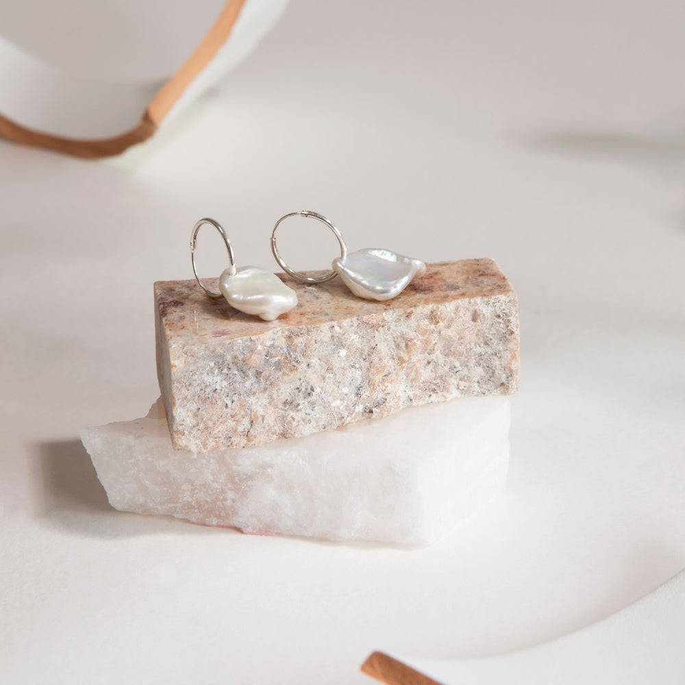 
            
                Load image into Gallery viewer, Freshwater Pearl Hoop Earrings (Sterling Silver)
            
        