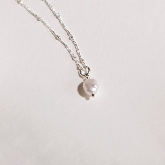 Pearl Necklace | Calm (Sterling Silver)