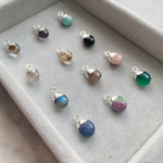 Additional Stone - Tiny Tumbled (Silver) - Decadorn