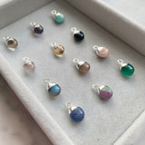 Additional Stone - Tiny Tumbled (Silver) - Decadorn