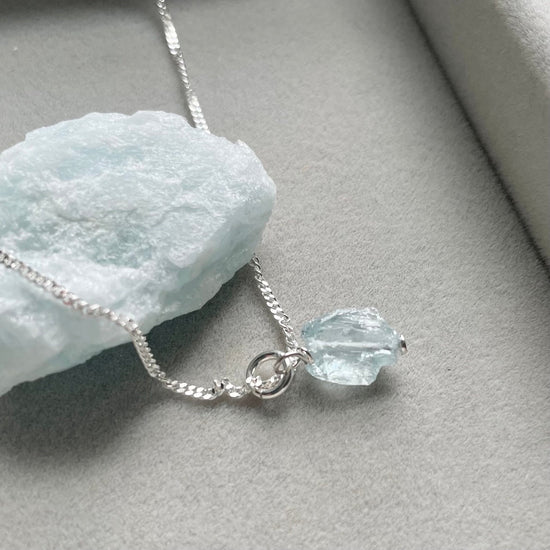 Aquamarine Threaded Necklace | Serenity (Silver)