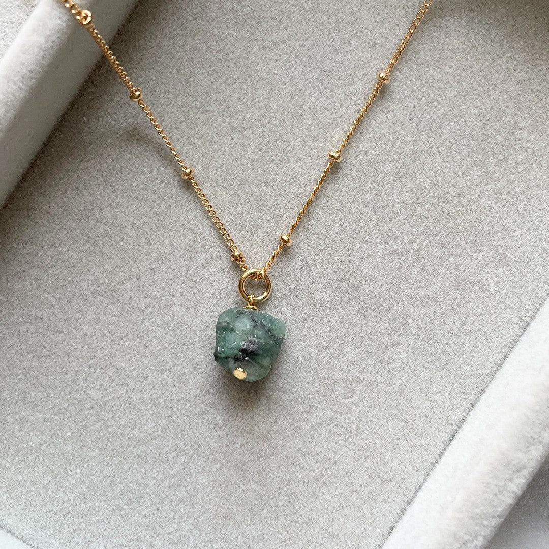 Emerald Threaded Satellite Chain Necklace | Hope (Gold Plated)