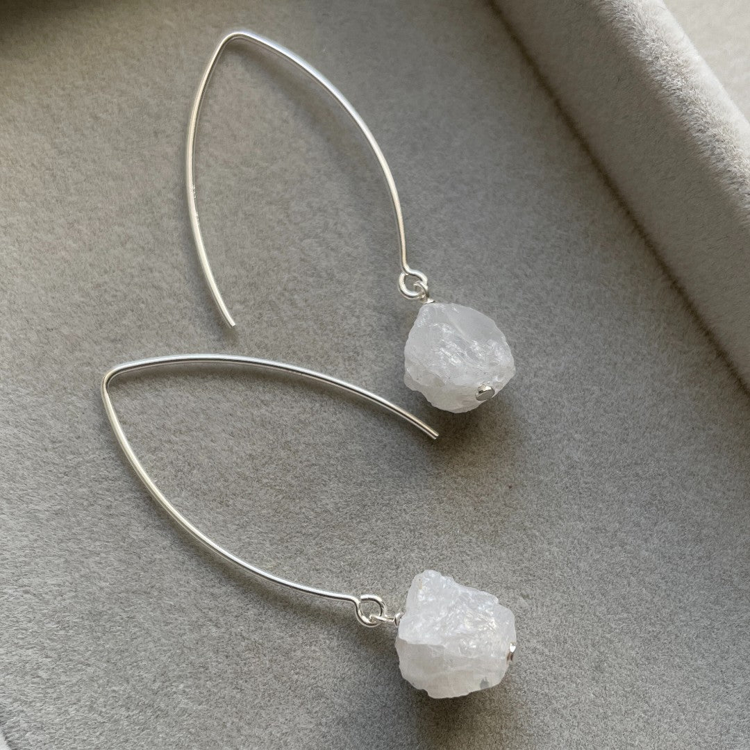 June Birthstone | Moonstone Threaded Dropper Earrings (Silver)