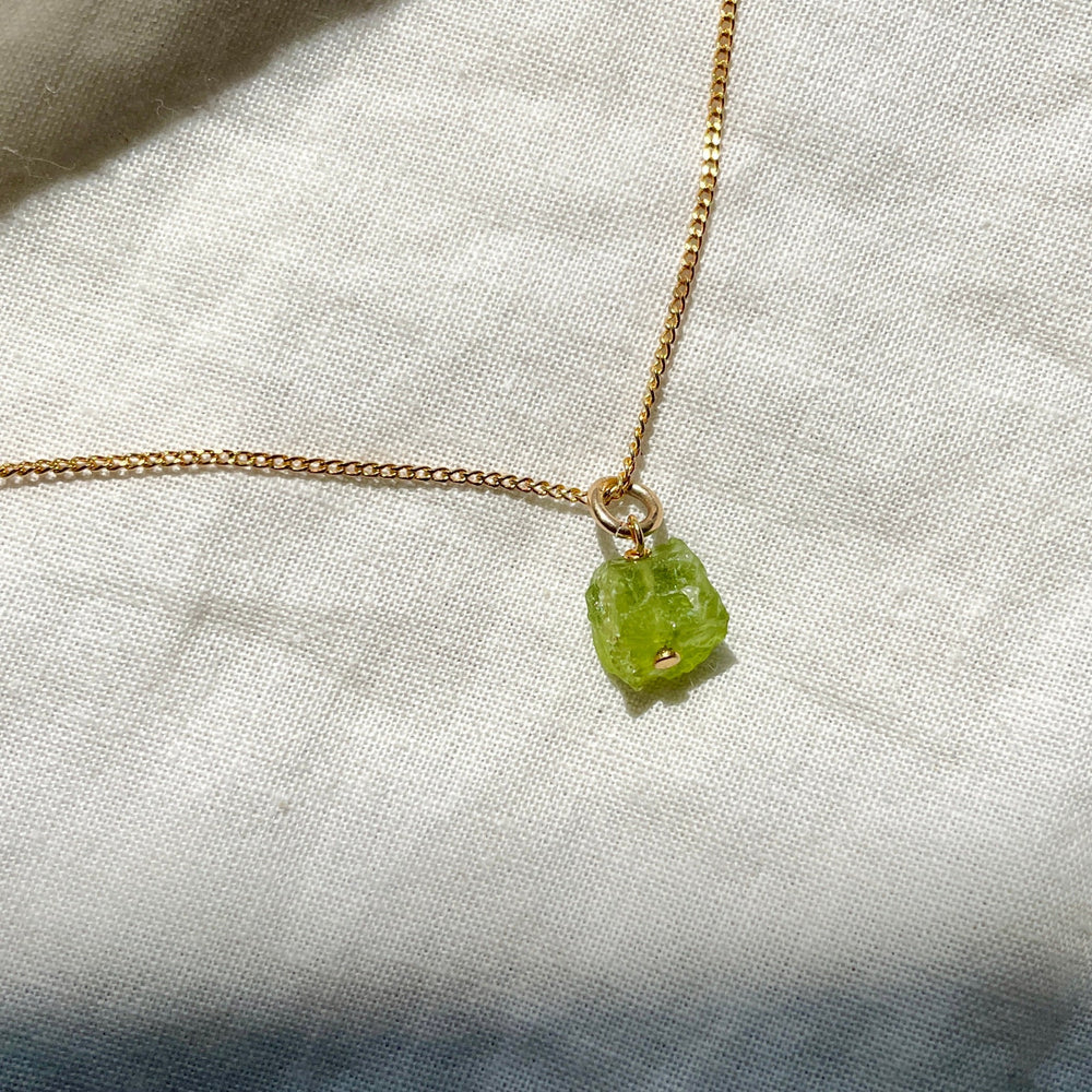 
            
                Load image into Gallery viewer, August Birthstone | Peridot Threaded Necklace (Gold Plated)
            
        