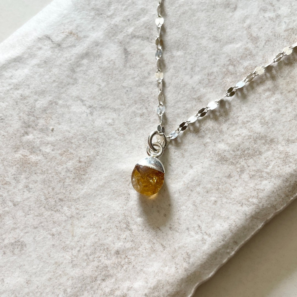 November Birthstone | Citrine Tiny Tumbled Vintage Chain Necklace (Silver)