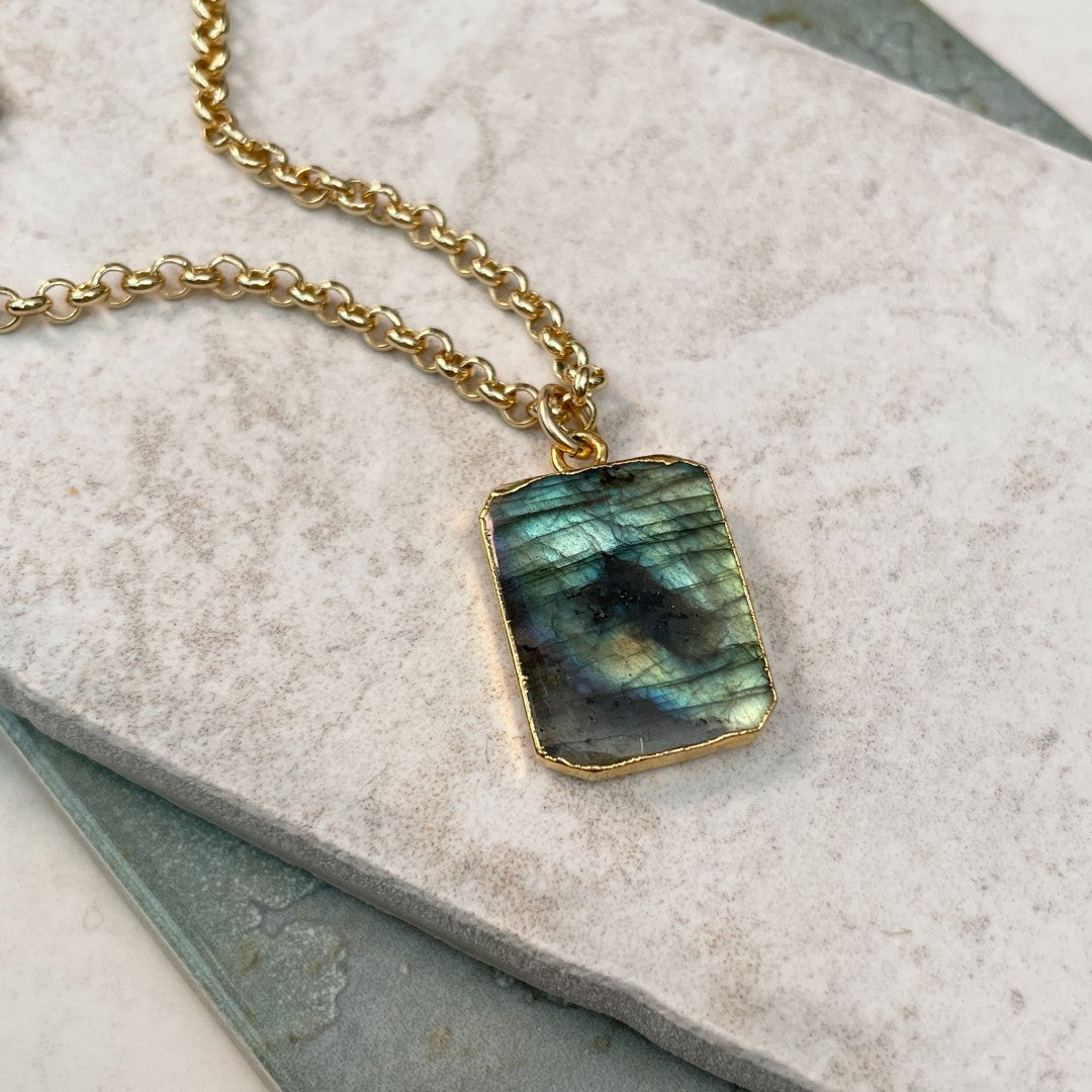 Labradorite Large Gem Slice Belcher Chain Necklace | Adventure (Gold Plated)