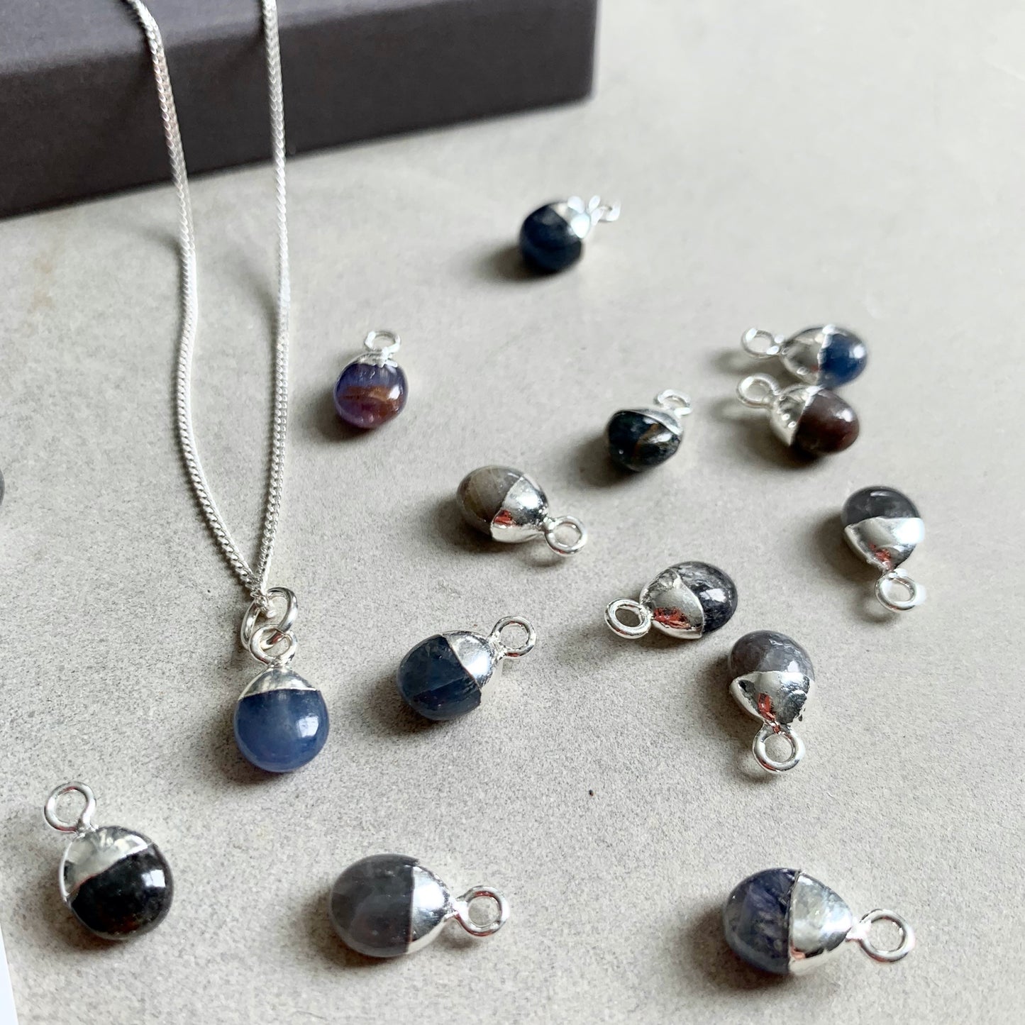 Load image into Gallery viewer, Tiny Tumbled Gemstone Necklace - Silver - SEPTEMBER, Sapphire - Decadorn
