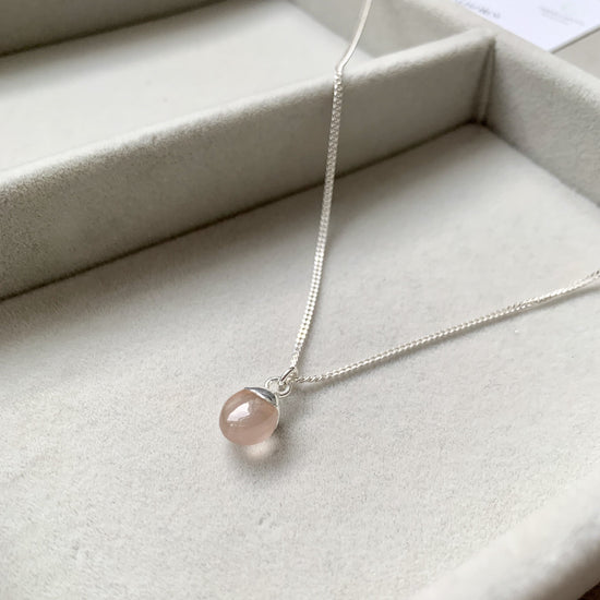 Tiny Tumbled Gemstone Necklace - Silver - Rose Quartz (Love) - Decadorn